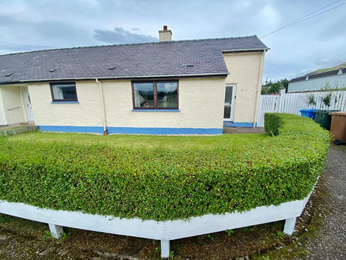 Cosy Town Bungalow Inverlochy 外观 照片